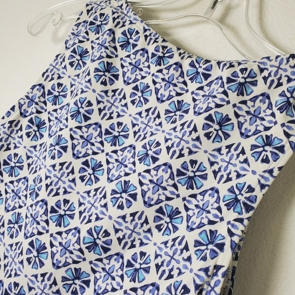 Lands' End Women's Blue & White High Neck Swim Tankini Swimsuit Top - Picture 6 of 9